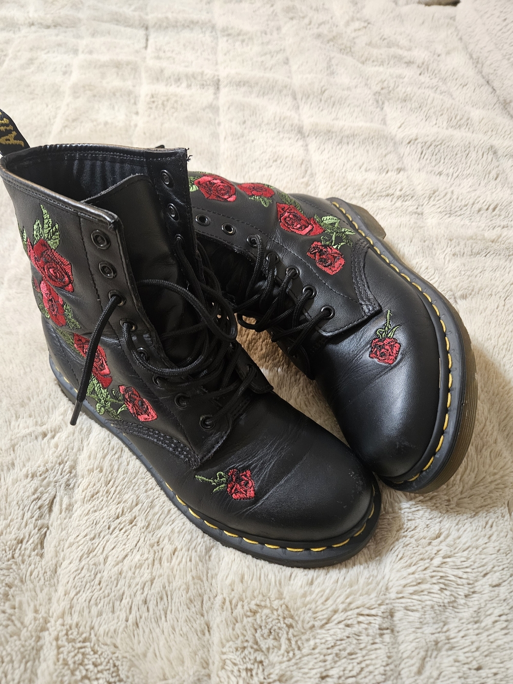 Dr Martens 1460 Vonda Floral Black Lace-Up Boots
